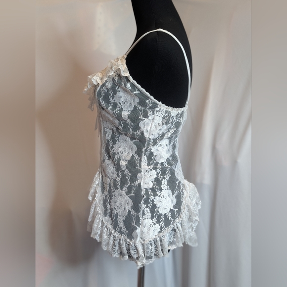 Vintage Lace Up Ruffled Lace Lingerie Top/Dress - Picture 7 of 9